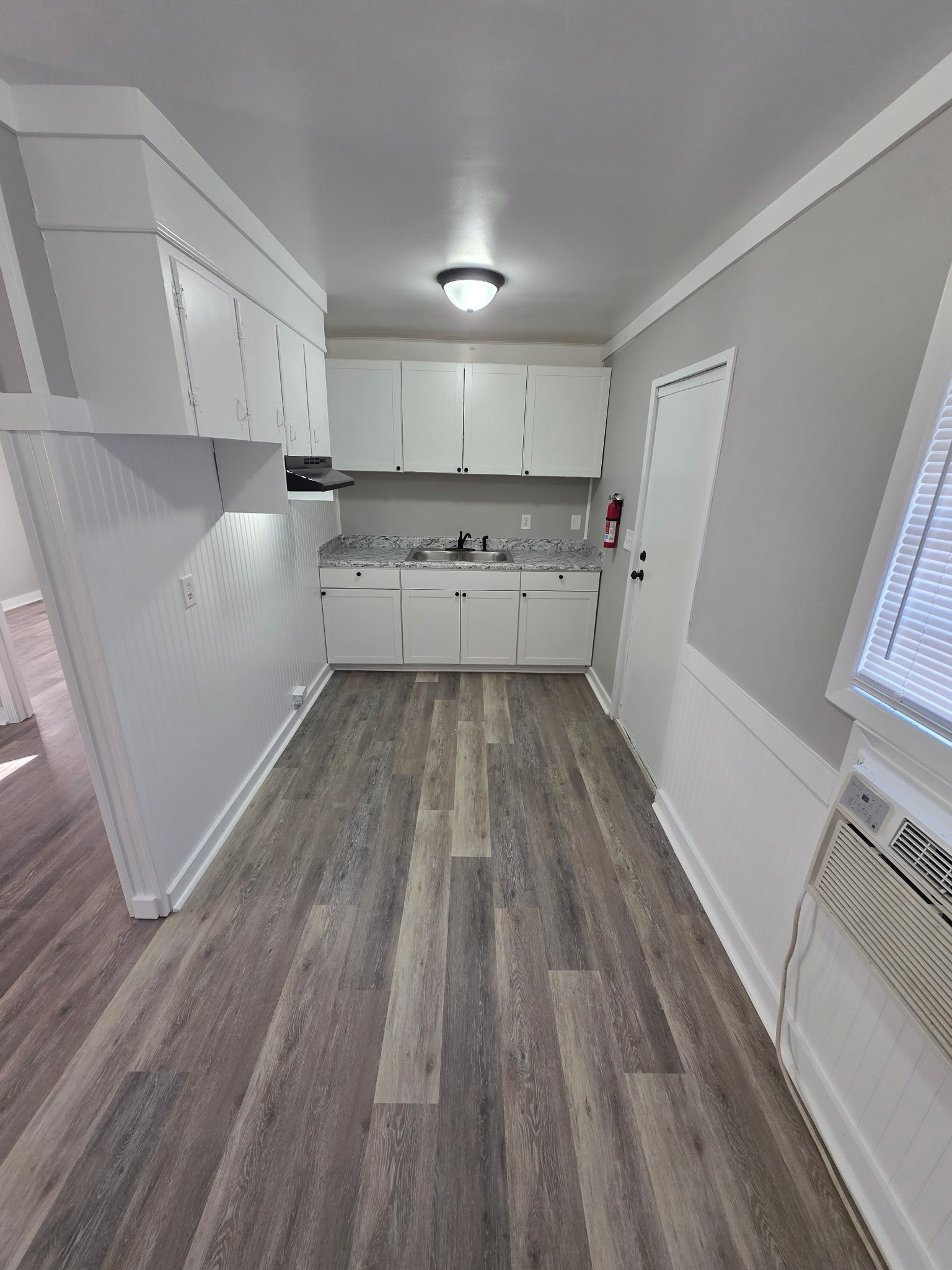 1 Bedroom kitchen